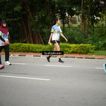 Runner Photo 8398740