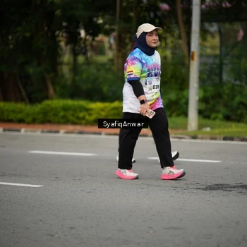 Runner Photo 8398742