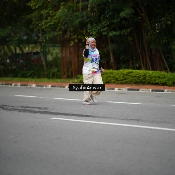 Runner Photo 8398762