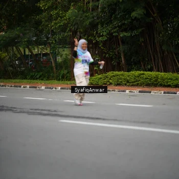 Runner Photo 8398764