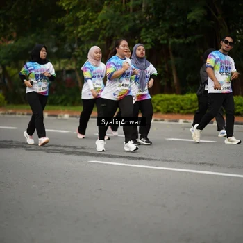 Runner Photo 8398776