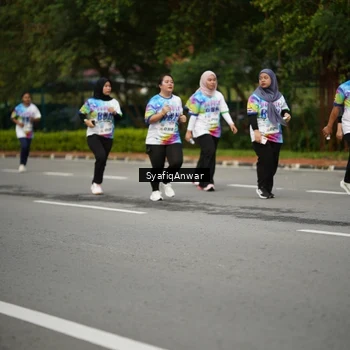 Runner Photo 8398778