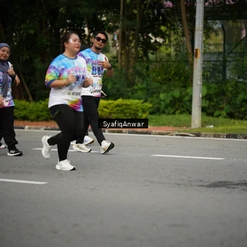 Runner Photo 8398780