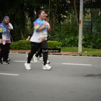 Runner Photo 8398781