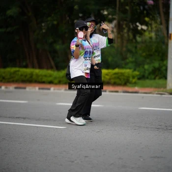 Runner Photo 8398788