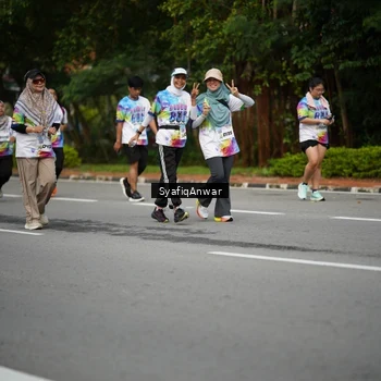 Runner Photo 8398793