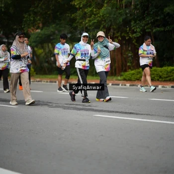 Runner Photo 8398797
