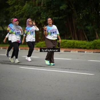 Runner Photo 8398809