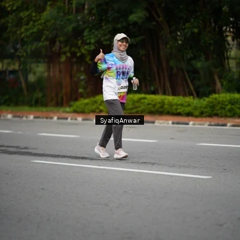 Runner Photo 8398827