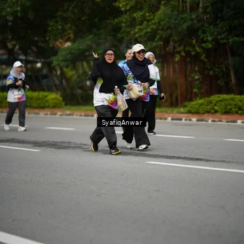 Runner Photo 8398832