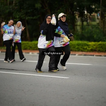Runner Photo 8398834