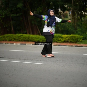 Runner Photo 8398848