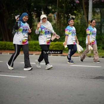Runner Photo 8398853