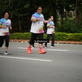 Runner Photo 8398857