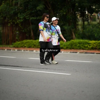 Runner Photo 8398866
