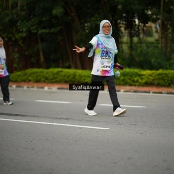Runner Photo 8398894