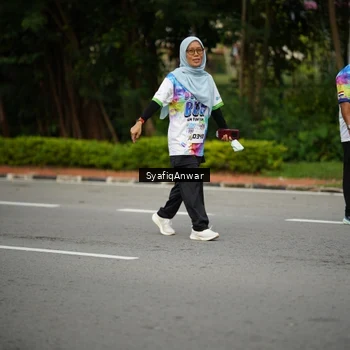 Runner Photo 8398901