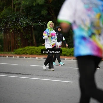 Runner Photo 8398907