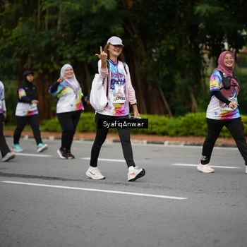 Runner Photo 8398912