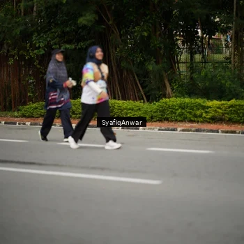 Runner Photo 8398918