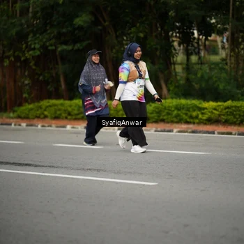 Runner Photo 8398922