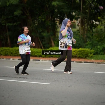 Runner Photo 8398927