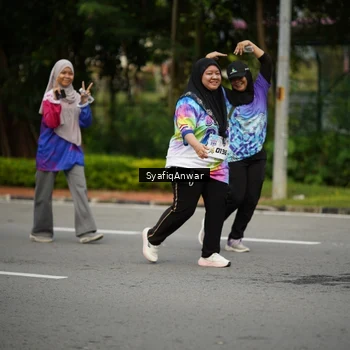 Runner Photo 8398942
