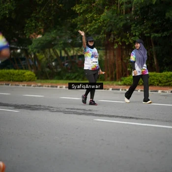 Runner Photo 8398943