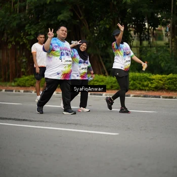 Runner Photo 8398954