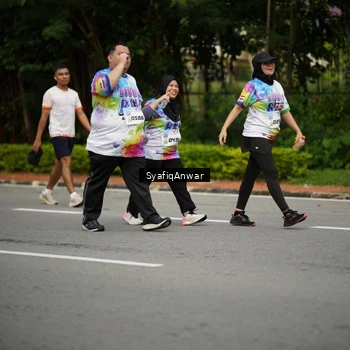 Runner Photo 8398956