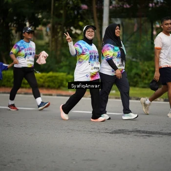 Runner Photo 8398961