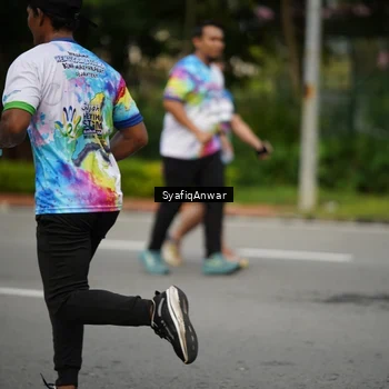 Runner Photo 8398962