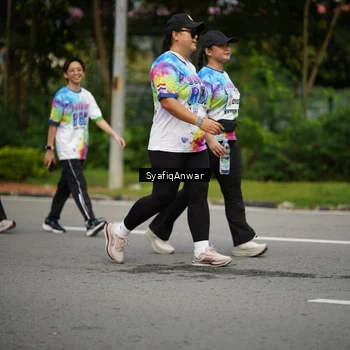 Runner Photo 8398975