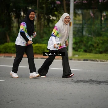 Runner Photo 8398980