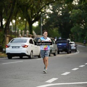 Runner Photo 8399008