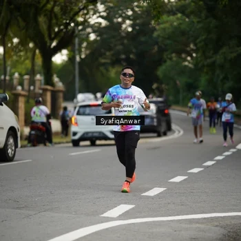 Runner Photo 8399040