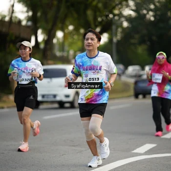 Runner Photo 8399074