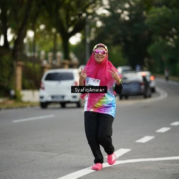 Runner Photo 8399079