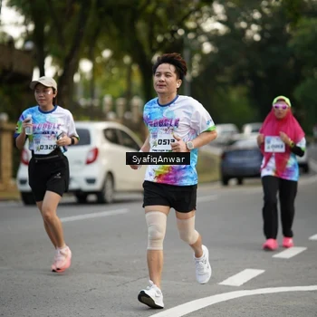 Runner Photo 8399085