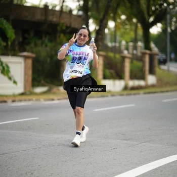 Runner Photo 8399113