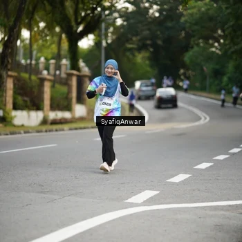 Runner Photo 8399144