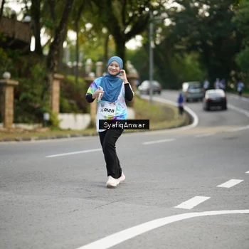 Runner Photo 8399147