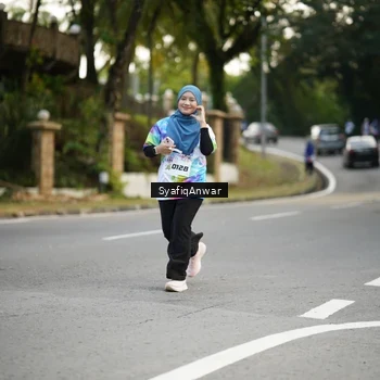 Runner Photo 8399151