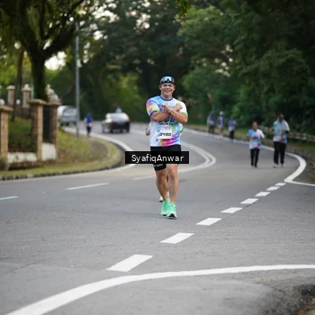 Runner Photo 8399166