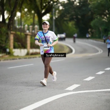 Runner Photo 8399168