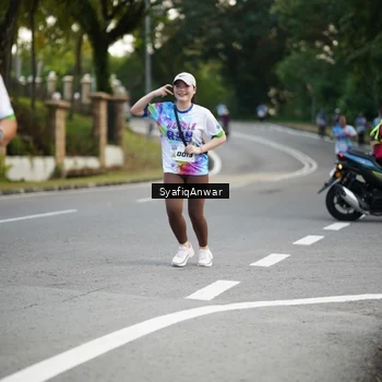 Runner Photo 8399170