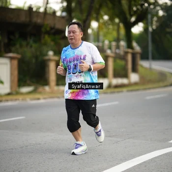 Runner Photo 8399180
