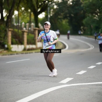 Runner Photo 8399195