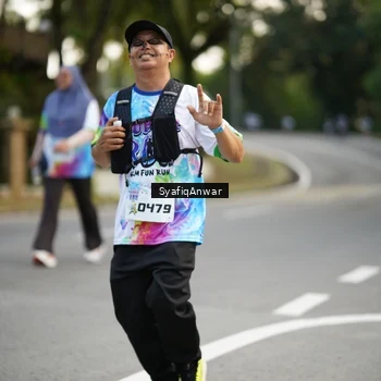 Runner Photo 8399214