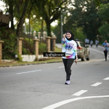 Runner Photo 8399215
